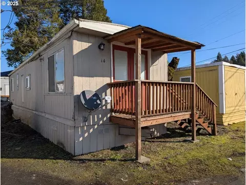 77940 Hwy 99 #14, Cottage Grove, OR 97424