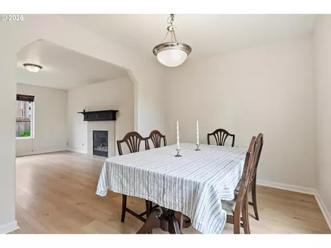 Dining - 1232 Elder Pl, Cornelius, OR 97113 photo 1 of 2