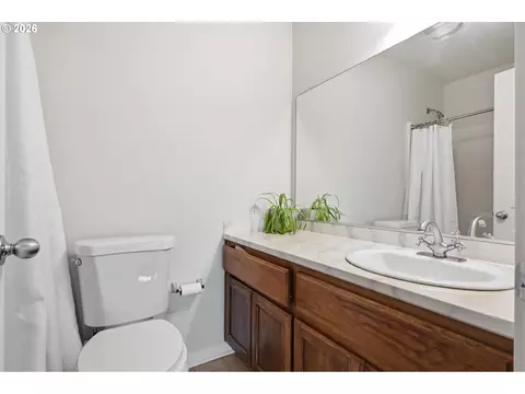 Bath - 1232 Elder Pl, Cornelius, OR 97113 photo 2 of 2