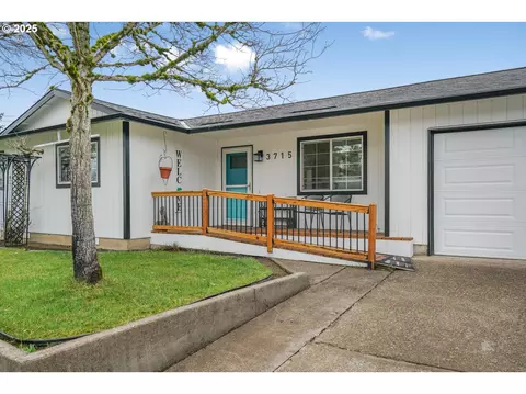 3715 E Madrona Dr, Newberg, OR 97132