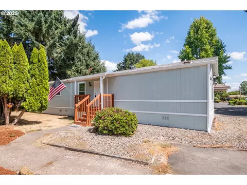 5050 Columbus St, Albany, OR 97322