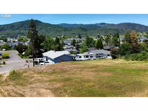 0 Cedar St #35, Riddle, OR 97469 photo 3
