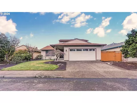 2119 NE 158th Ave, Portland, OR 97230
