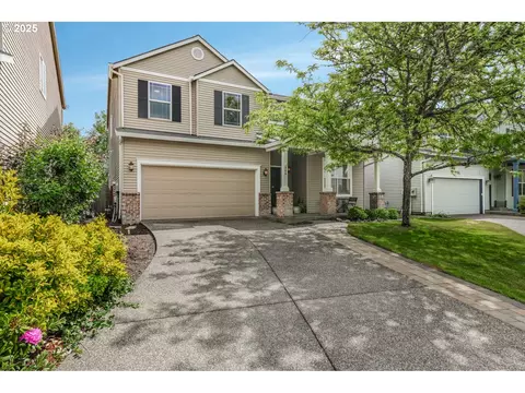966 NW Brookhill St, Hillsboro, OR 97124