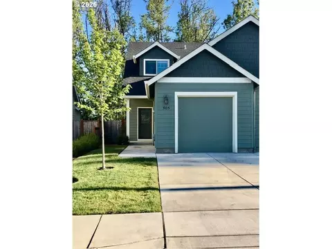 903 Howard Ave, Eugene, OR 97404 photo 3