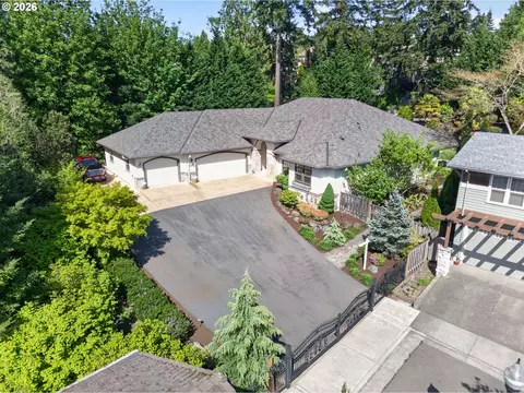 20 SW 111th Ter, Portland, OR 97225