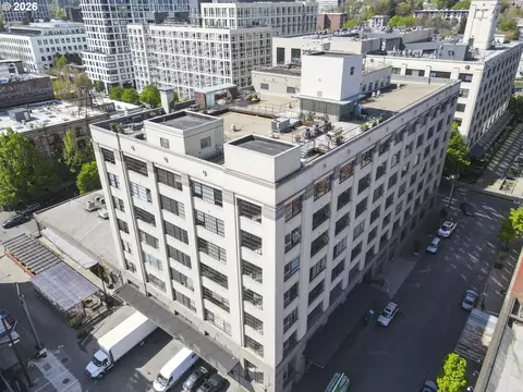 1314 NW Irving St #308, Portland, OR 97209