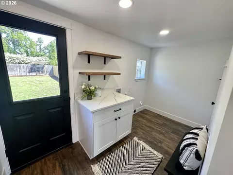Other - 820 B St, Springfield, OR 97477 photo 2 of 2