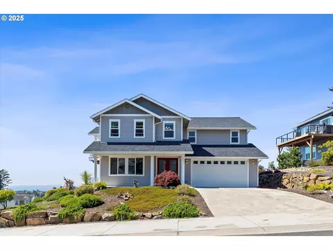 4231 SE Lee Ave, Lincoln City, OR 97367