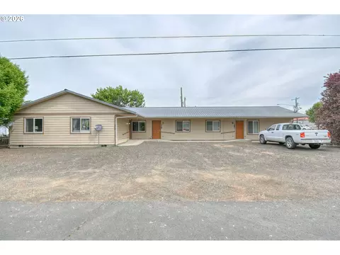 377 E Current St, Athena, OR 97813