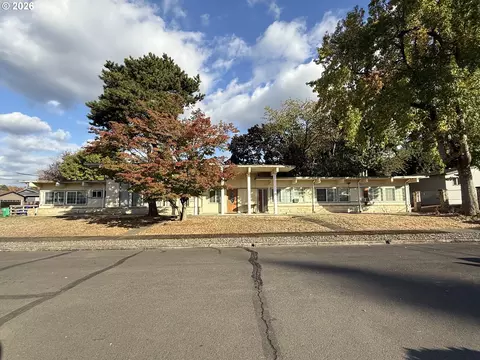 2324 SE 102nd Ave, Portland, OR 97216