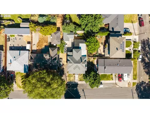 View/Area - 610 NW 3rd St, Pendleton, OR 97801 photo 2 of 2