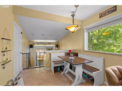 Kitchen - 610 NW 3rd St, Pendleton, OR 97801 photo 6 of 6