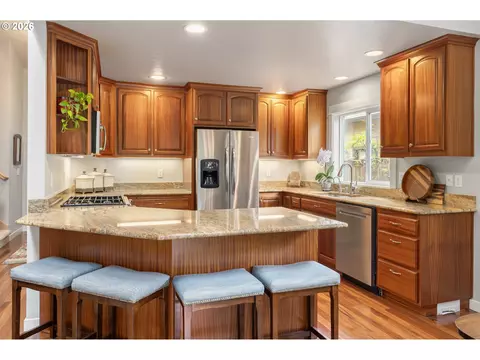 Kitchen - 1333 Bond Ln, Eugene, OR 97401 photo 1 of 5