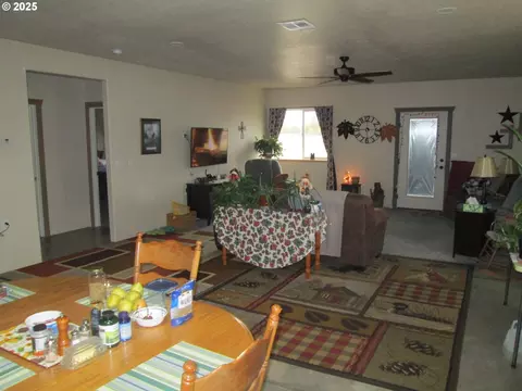 Other - 404 N Pendleton Ave, Ukiah, OR 97880 photo 6 of 8