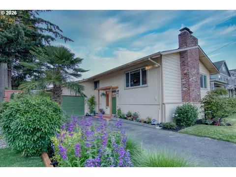 6843 N Swift St, Portland, OR 97203