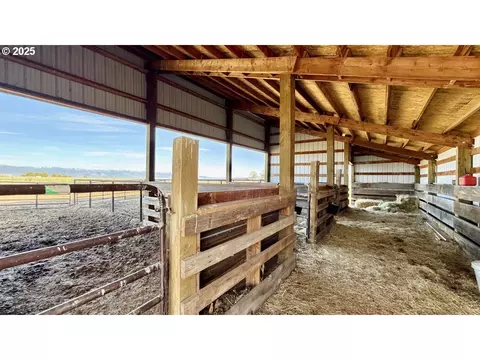 12574 Westside Rd, Lakeview, OR 97630 photo 7