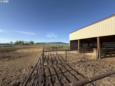 12574 Westside Rd, Lakeview, OR 97630 photo 11