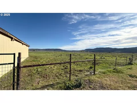 12574 Westside Rd, Lakeview, OR 97630 photo 8