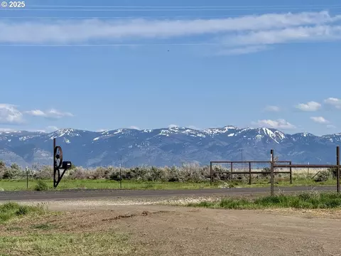 12574 Westside Rd, Lakeview, OR 97630 photo 2