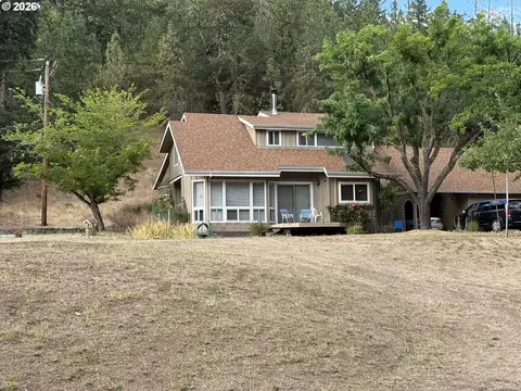 Exterior - 1090 E Willis Creek Rd, Winston, OR 97496 photo 13 of 20