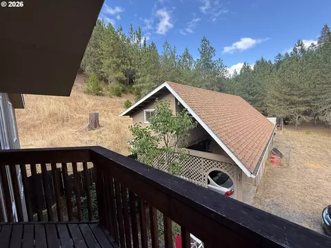 Exterior - 1090 E Willis Creek Rd, Winston, OR 97496 photo 9 of 20