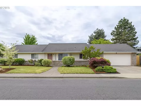 2042 SW Sesame St, Mcminnville, OR 97128