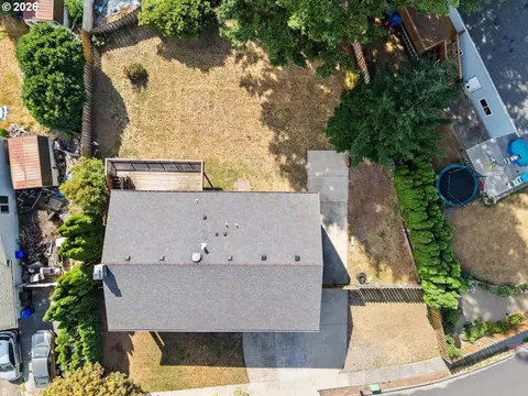 View/Area - 1343 SE Wendy Ave, Gresham, OR 97080 photo 3 of 5