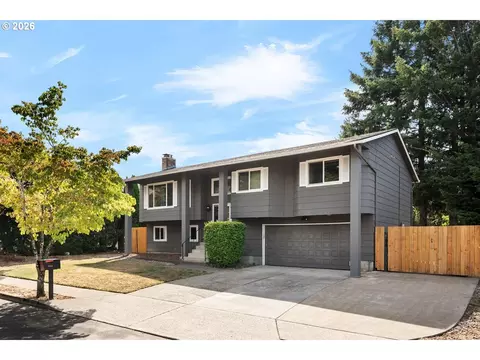 Exterior - 1343 SE Wendy Ave, Gresham, OR 97080 photo 3 of 4