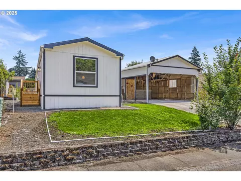 4143 Osage St, Sweet Home, OR 97386