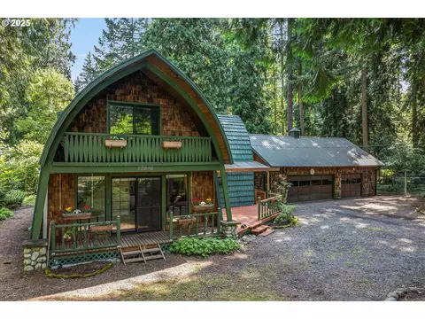 28946 SE Woods Rd, Eagle Creek, OR 97022