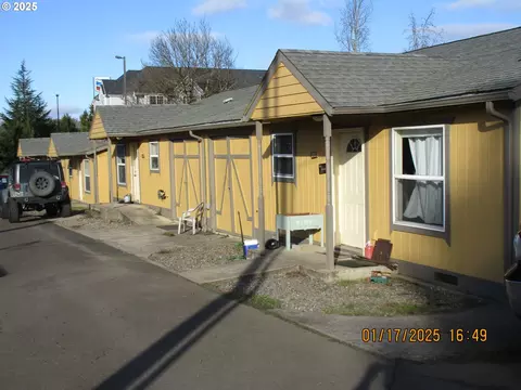 14611467 Gleason Ave, Sutherlin, OR 97479