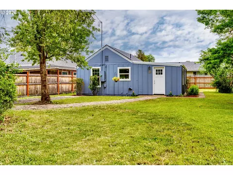 1999 City View St, Eugene, OR 97405