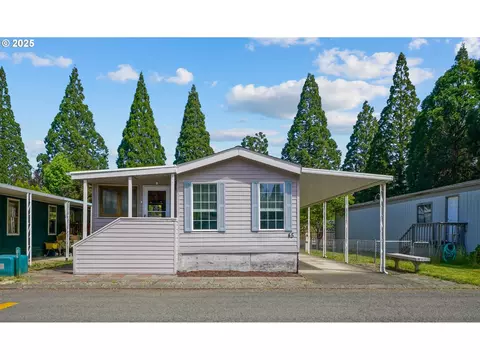 1400 S Elm St #45, Canby, OR 97013