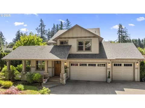 977 Marylhurst Cir, West Linn, OR 97068