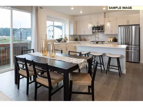 Dining - 3695 SW Knapp Dr, Gresham, OR 97080 photo 1 of 1