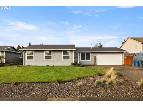 4879 N 13th Ave, Keizer, OR 97303