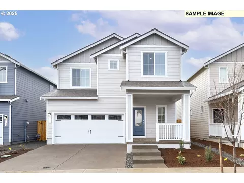 1393 Owl Ave, Woodburn, OR 97071