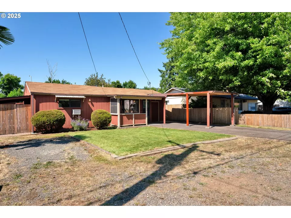 Other - 630 Colonial Dr, Springfield, OR 97477 photo 3 of 10
