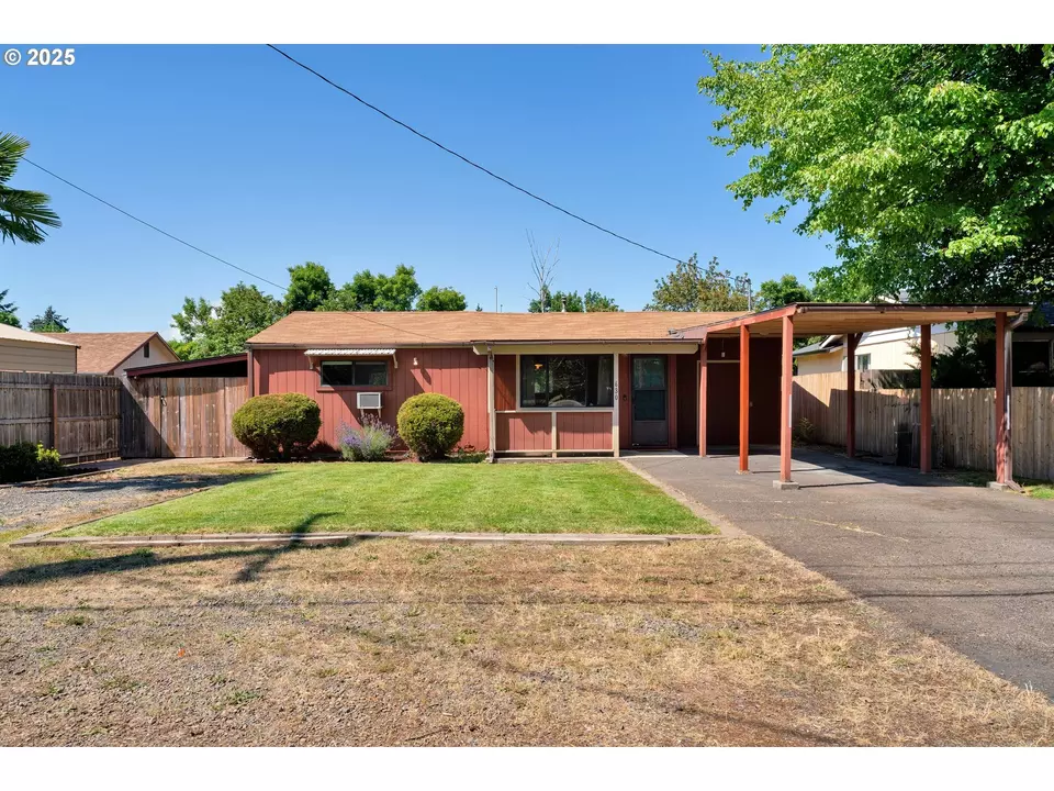 Other - 630 Colonial Dr, Springfield, OR 97477 photo 2 of 10