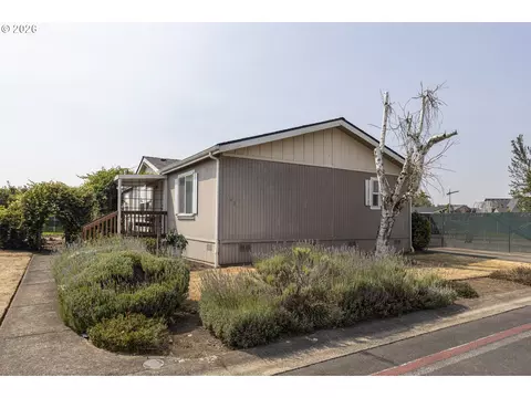 145 Carmel Dr, Aumsville, OR 97325