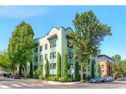 507 NW 22nd Ave #301, Portland, OR 97210