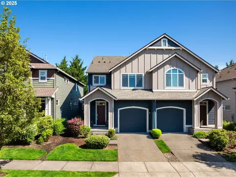 16085 SE Kingbird Dr, Clackamas, OR 97015