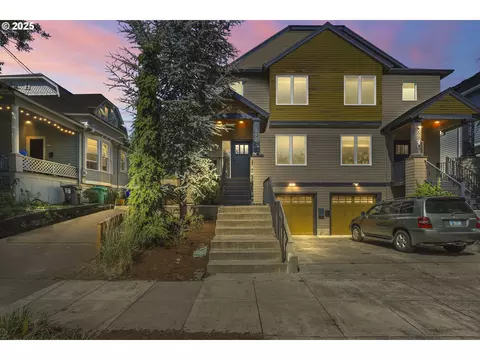 3923 NE Rodney Ave, Portland, OR 97212