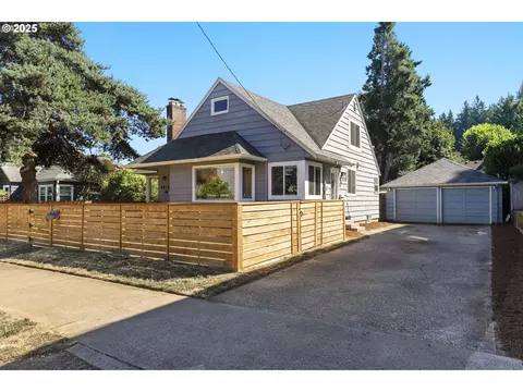 6936 SE Morrison St, Portland, OR 97215