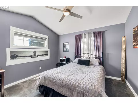 2959 SW Emerald Ave, Gresham, OR 97080 photo 25