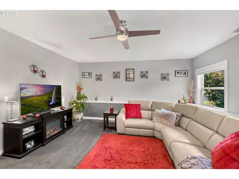 2959 SW Emerald Ave, Gresham, OR 97080 photo 18