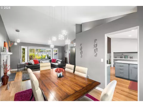 2959 SW Emerald Ave, Gresham, OR 97080 photo 11