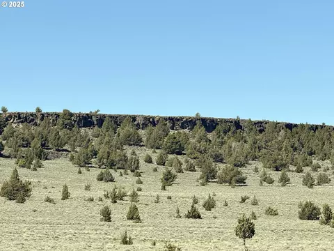 warner hwy 140, Adel, OR 97620
