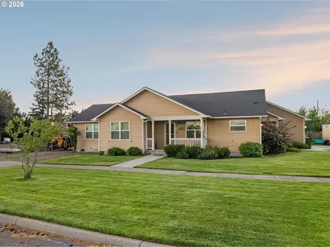 3010 5th St, Baker City, OR 97814